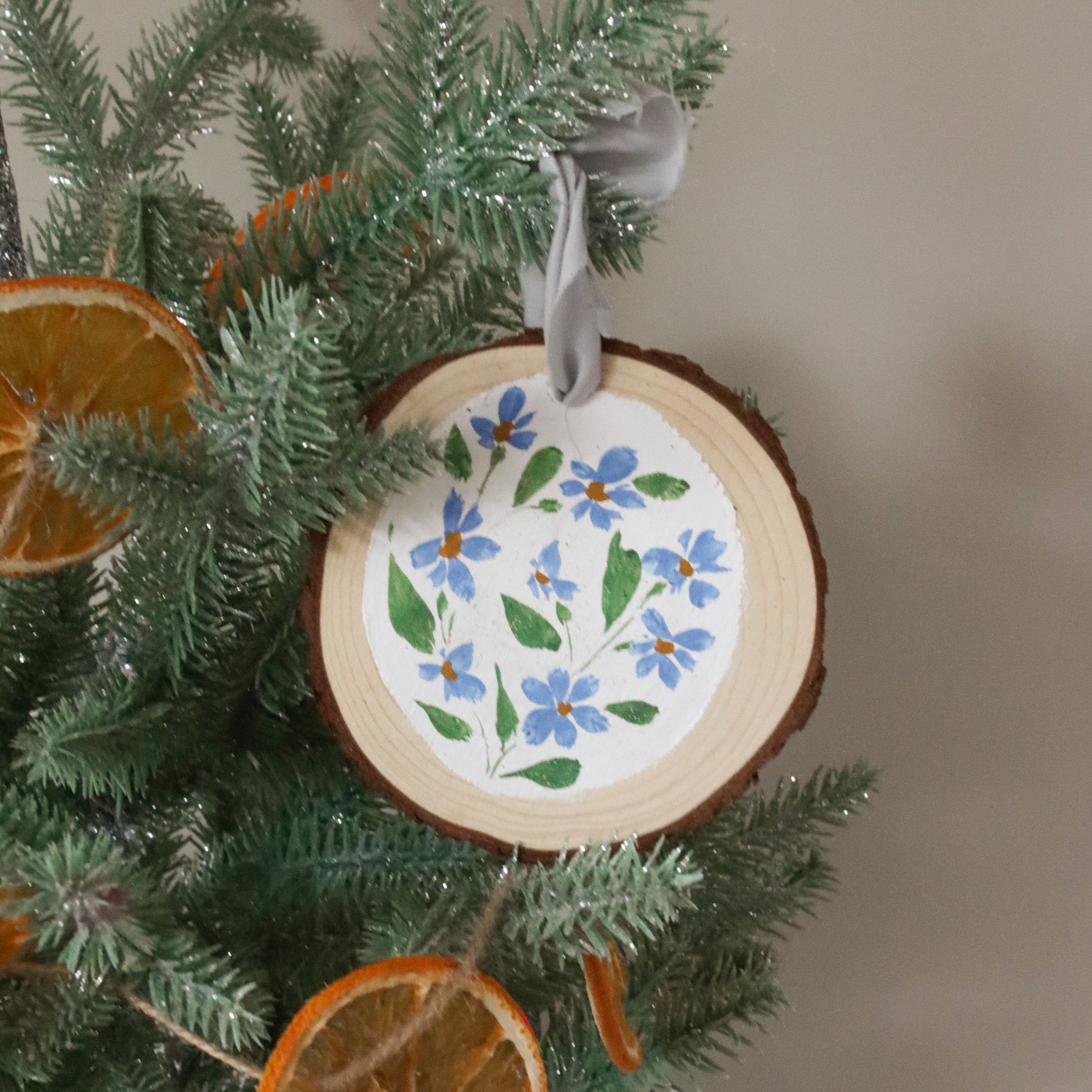 Forget Me Nots Wood Slice Ornament